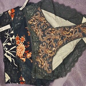 Soma 3 Pair Bundle Embraceable Lace Hipster & Embraceable Lace High Leg. XL